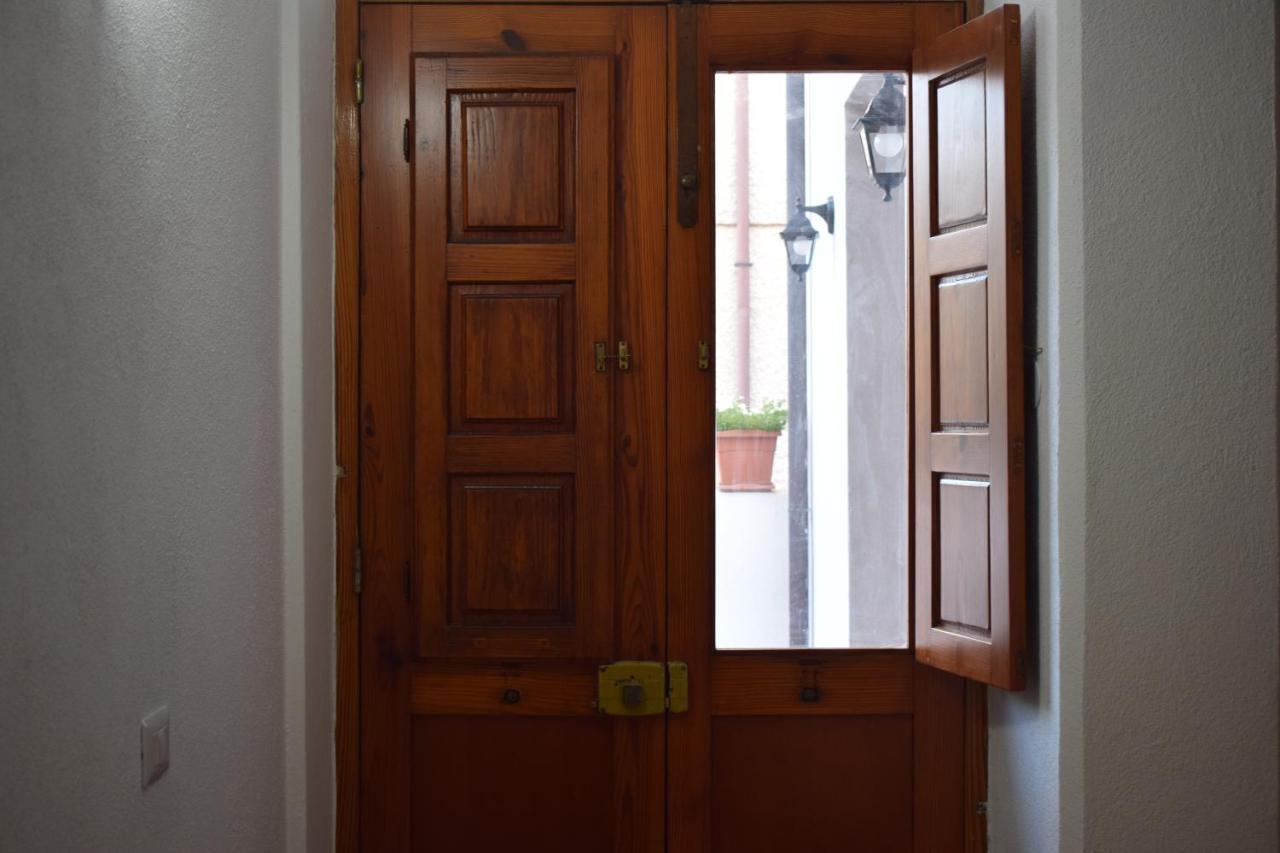 A Casa Di Zia Bed & Breakfast Oschiri ภายนอก รูปภาพ