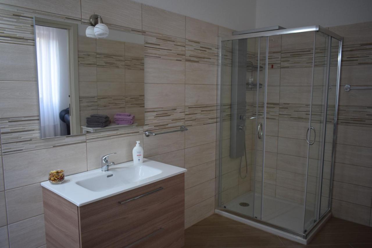 A Casa Di Zia Bed & Breakfast Oschiri ภายนอก รูปภาพ