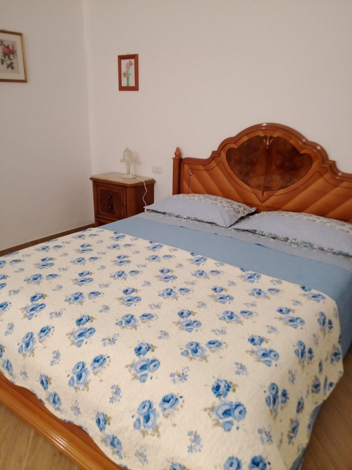 A Casa Di Zia Bed & Breakfast Oschiri ภายนอก รูปภาพ